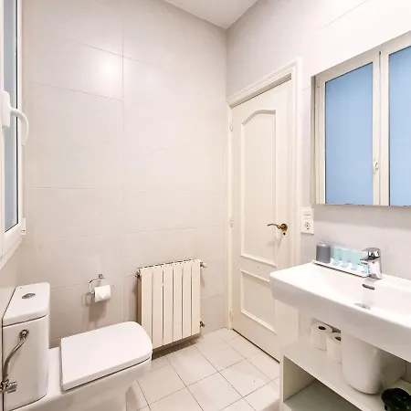 Buen Pastor Cathedral - Iberorent Apartment